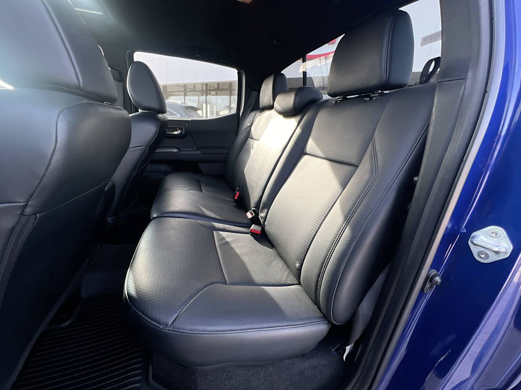 2023 Toyota Tacoma TRD Sport 10