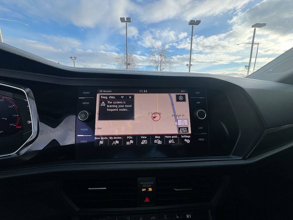 Thumbnail: 2019 Volkswagen Jetta - 24