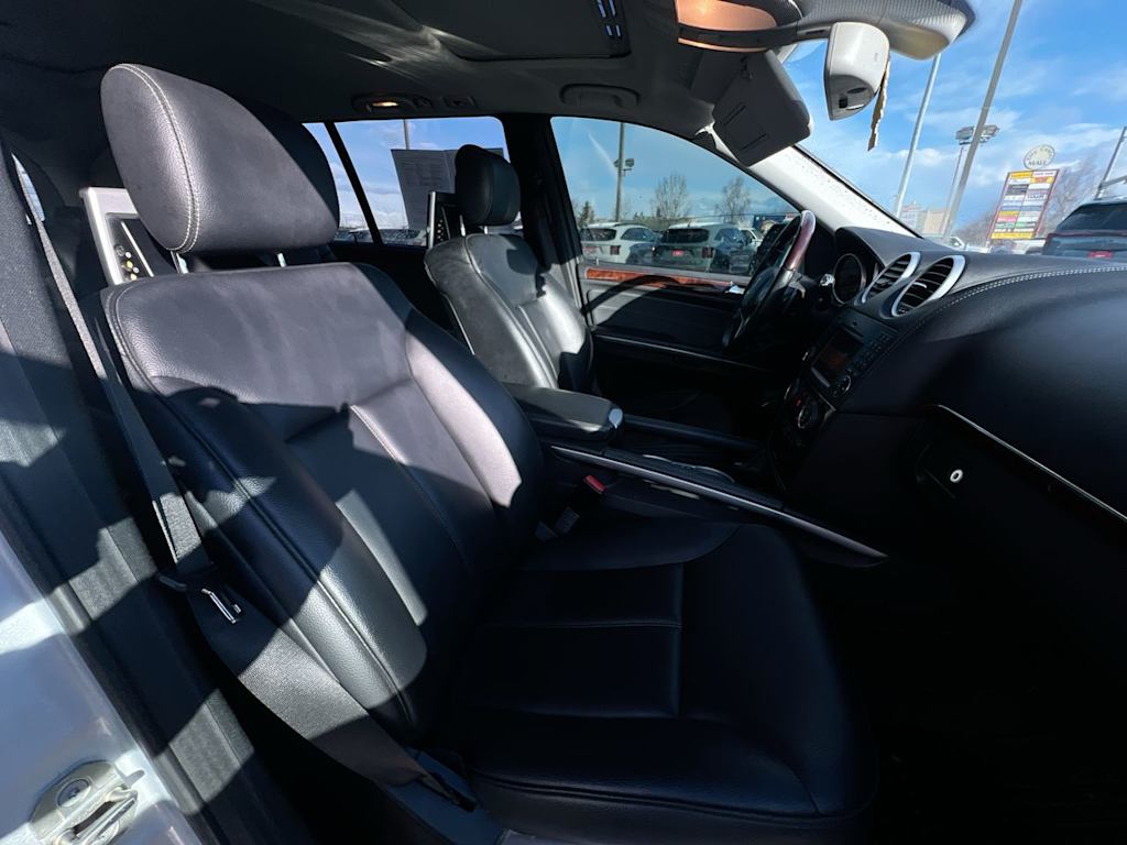 2011 Mercedes-Benz GL-Class GL 450 11