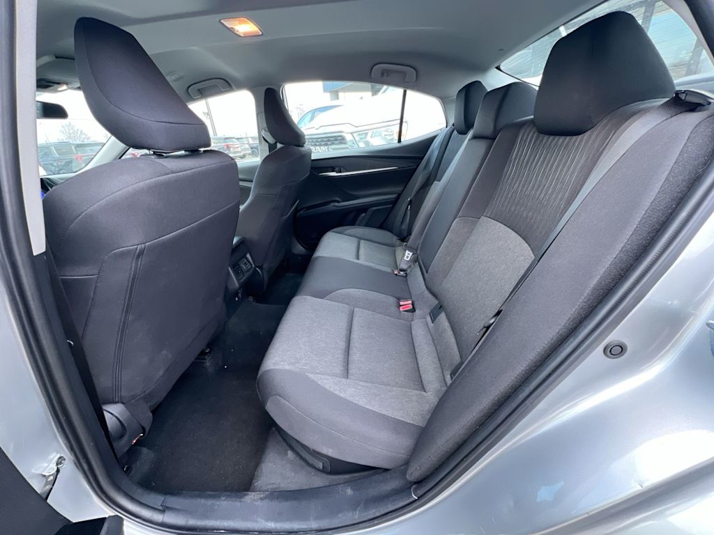 Thumbnail: 2025 Toyota Camry - 10