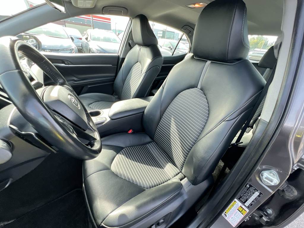 Thumbnail: 2023 Toyota Camry - 8