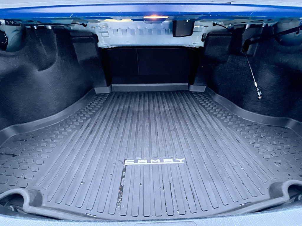 Thumbnail: 2023 Toyota Camry - 14