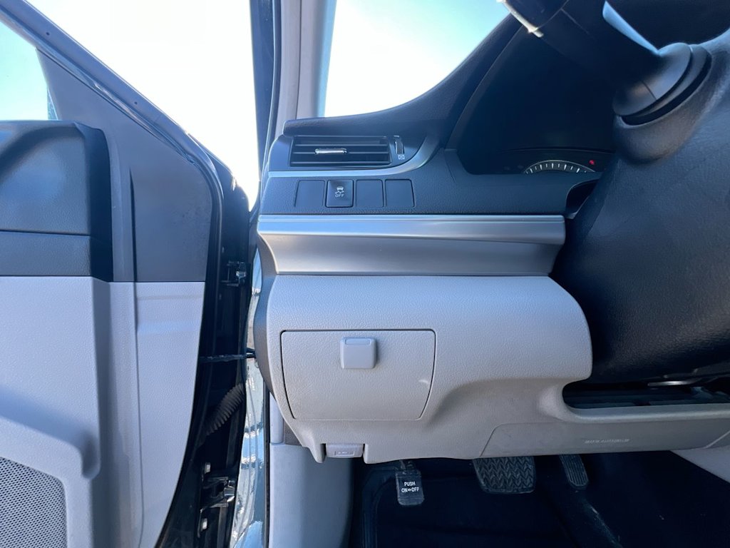 2012 Toyota Camry LE 22