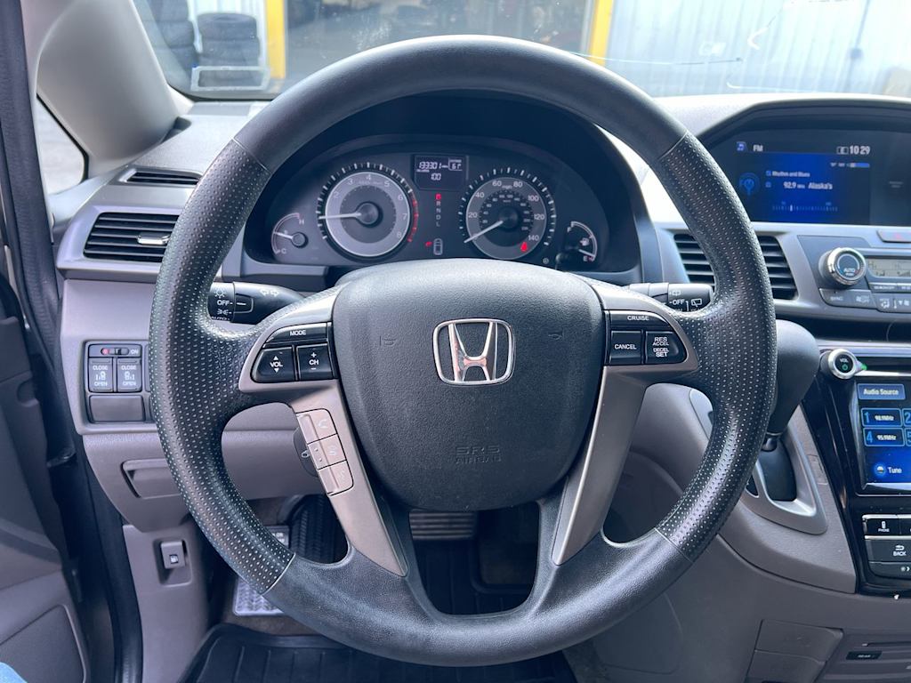 Thumbnail: 2017 Honda Odyssey - 2