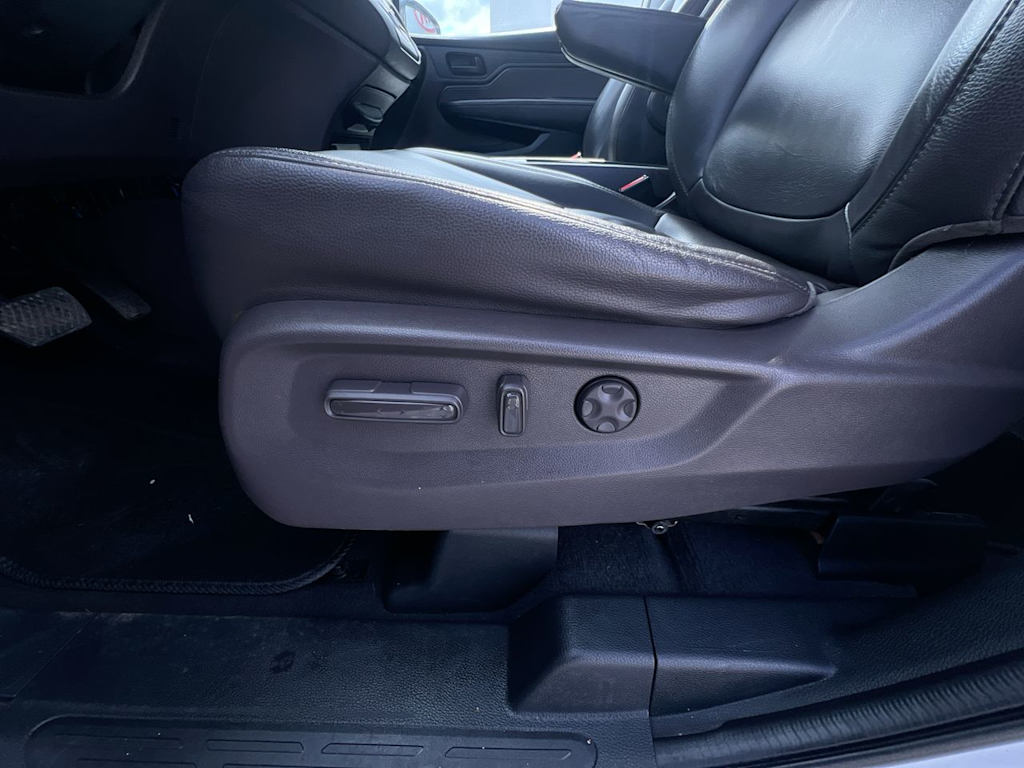 2020 Honda Odyssey EX-L 20