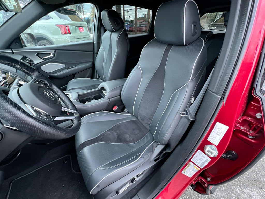 Thumbnail: 2021 Acura RDX - 8