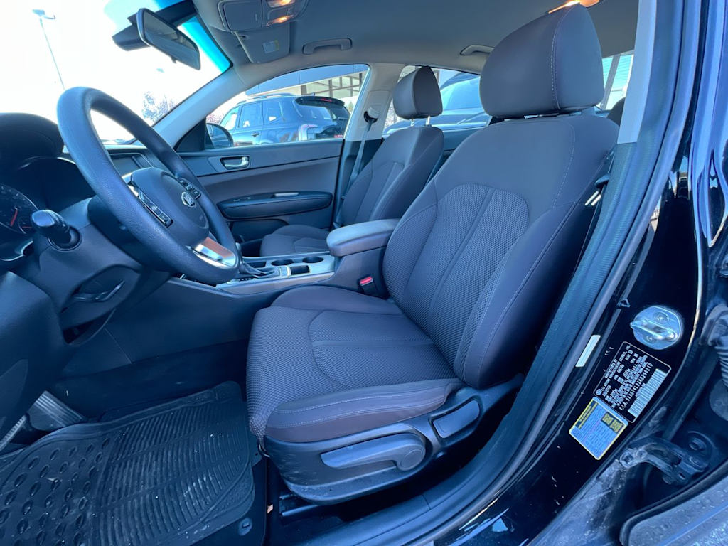 Thumbnail: 2019 Kia Optima - 9