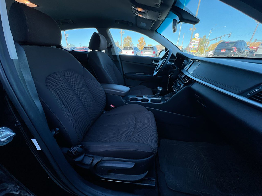 Thumbnail: 2019 Kia Optima - 28