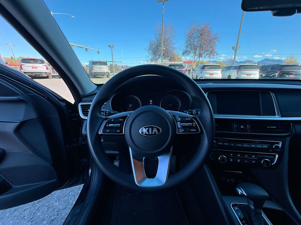 Thumbnail: 2019 Kia Optima - 2