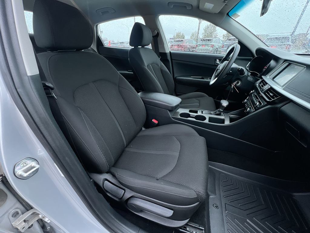 Thumbnail: 2020 Kia Optima - 28