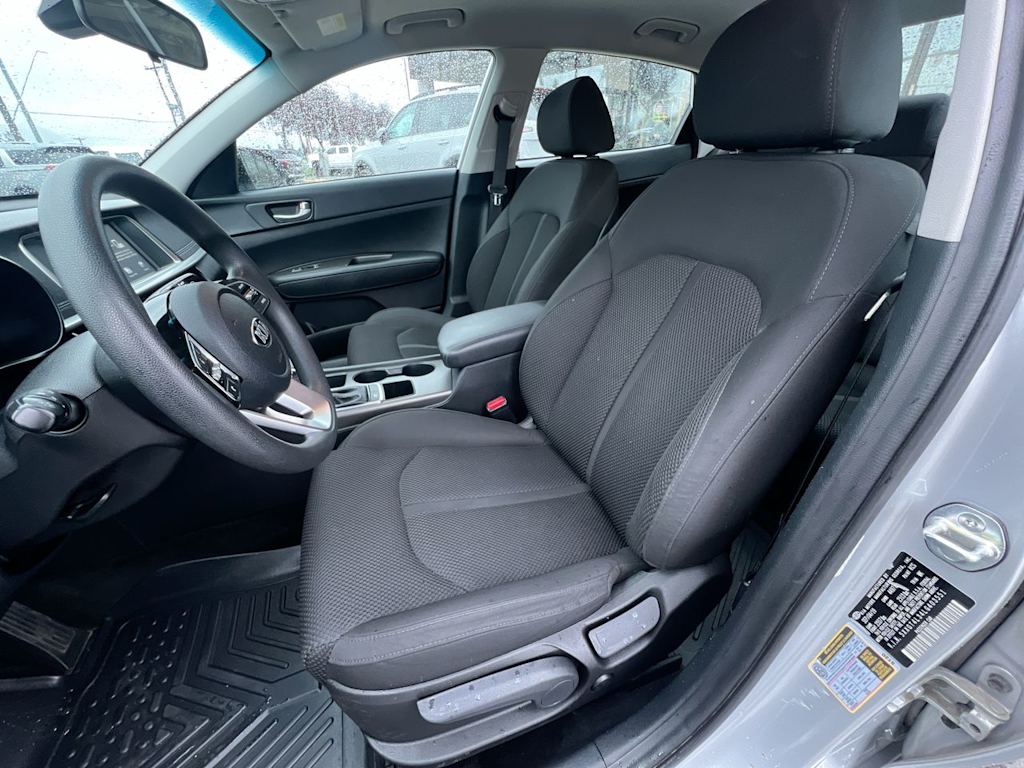 Thumbnail: 2020 Kia Optima - 8