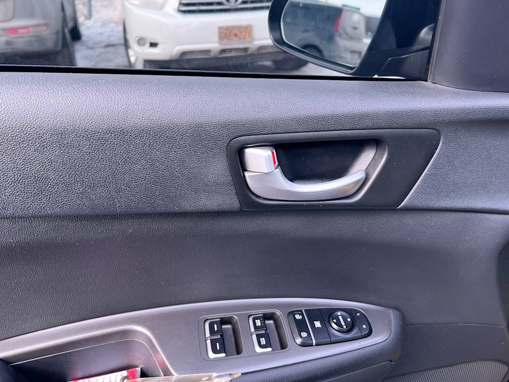 Thumbnail: 2020 Kia Optima - 21