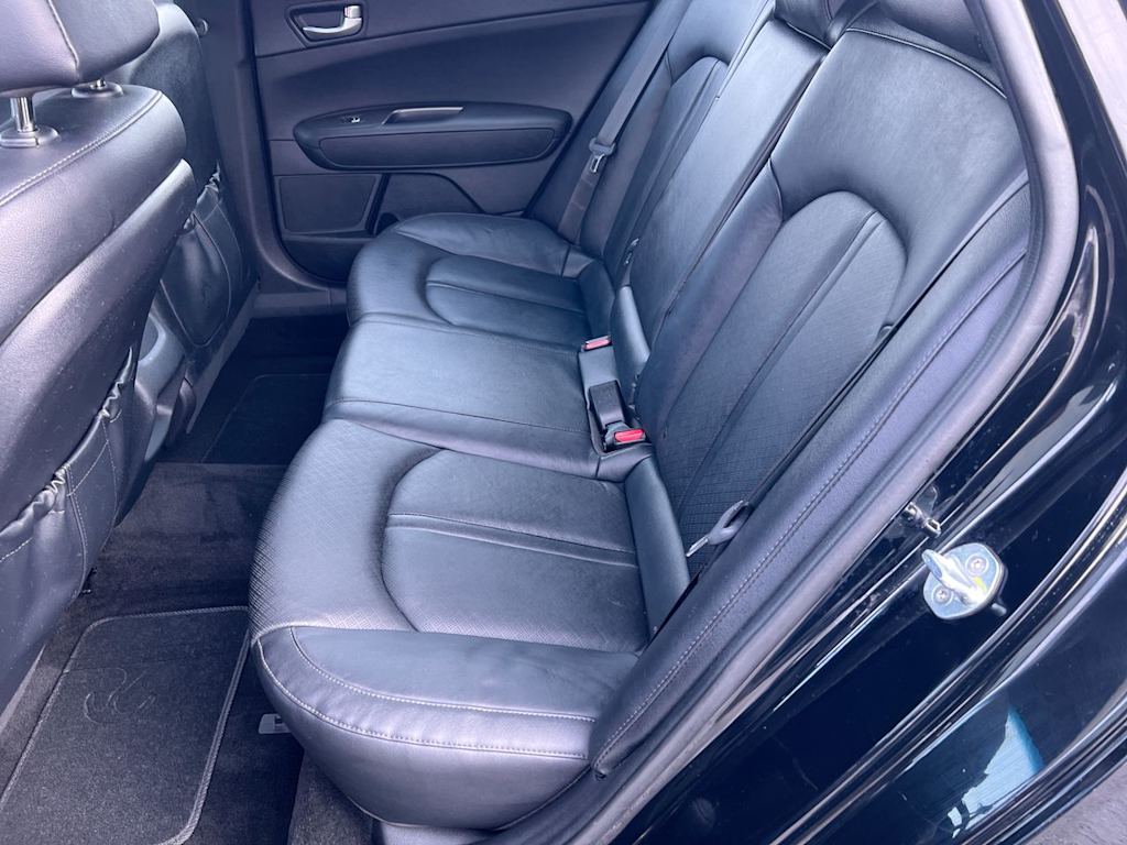 Thumbnail: 2020 Kia Optima - 10