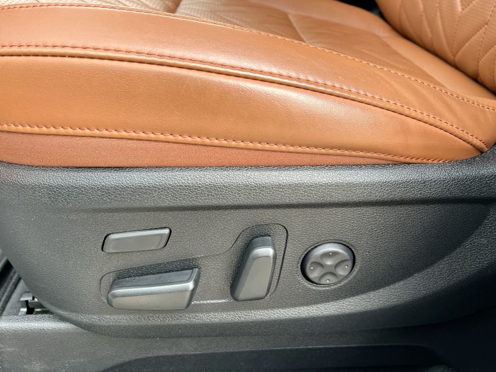 Thumbnail: 2025 Kia Telluride - 17