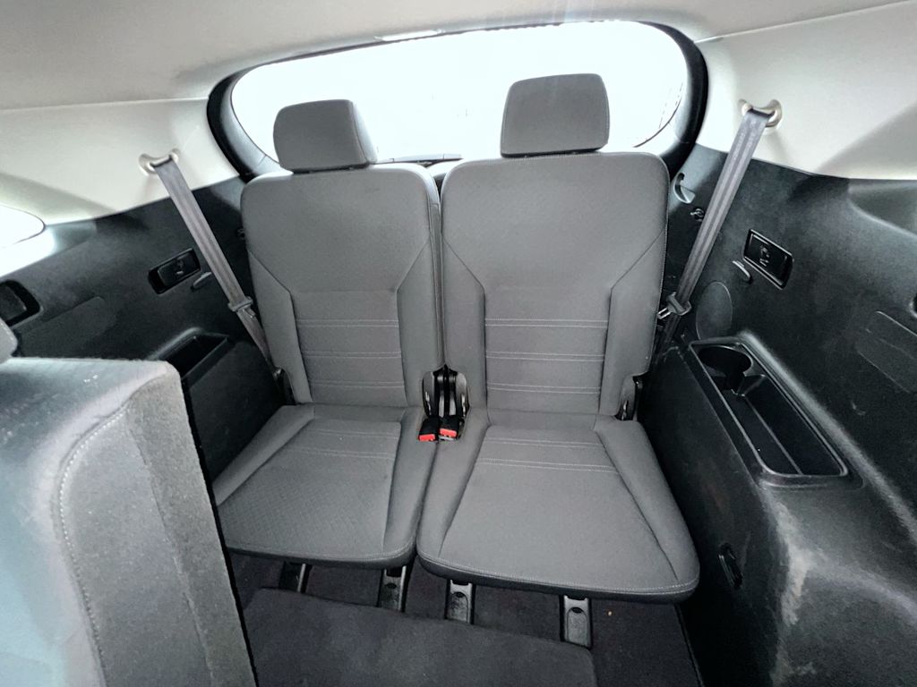 Thumbnail: 2020 Kia Sorento - 10
