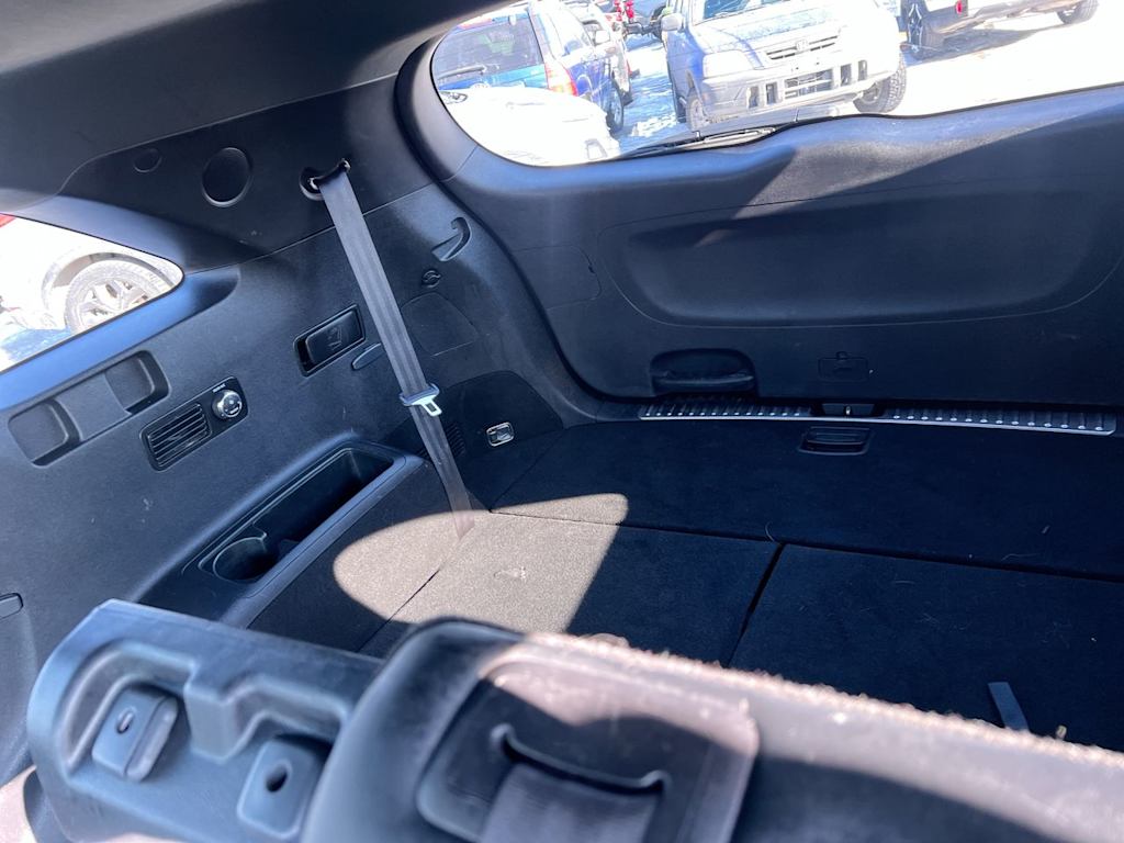 Thumbnail: 2016 Kia Sorento - 25