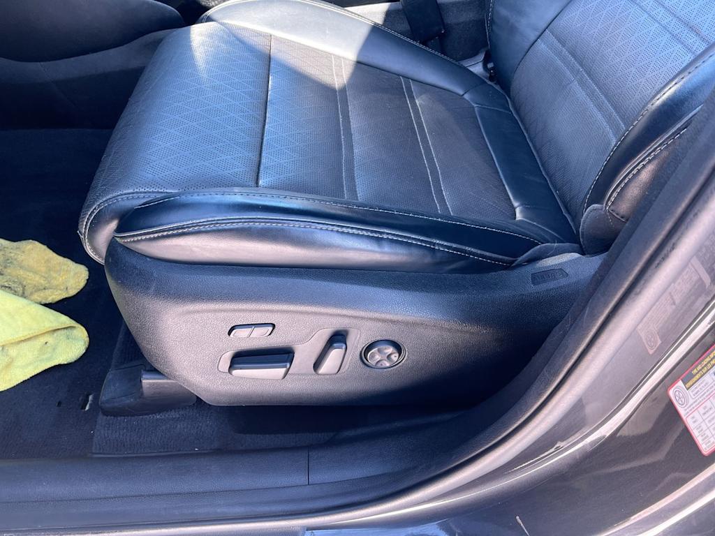 Thumbnail: 2016 Kia Sorento - 19