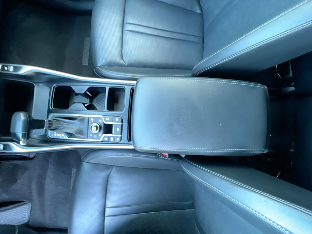 Thumbnail: 2024 Kia Sorento - 25