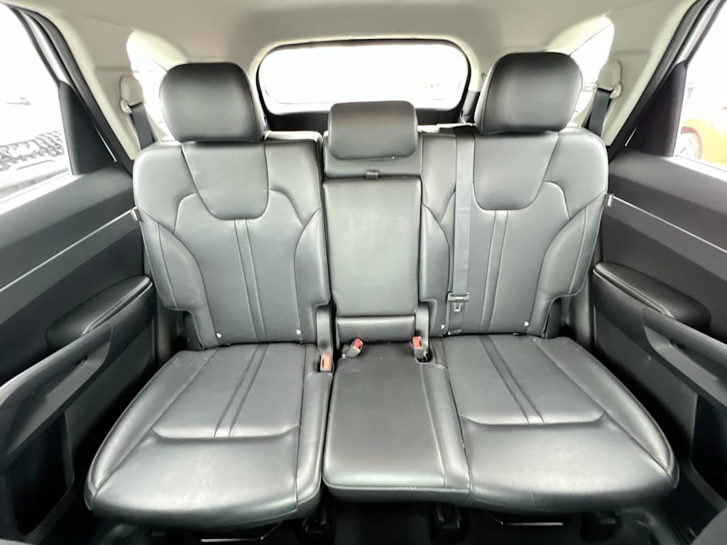Thumbnail: 2024 Kia Sorento - 10
