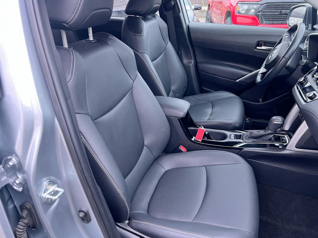 Thumbnail: 2023 Toyota Corolla Cross - 9