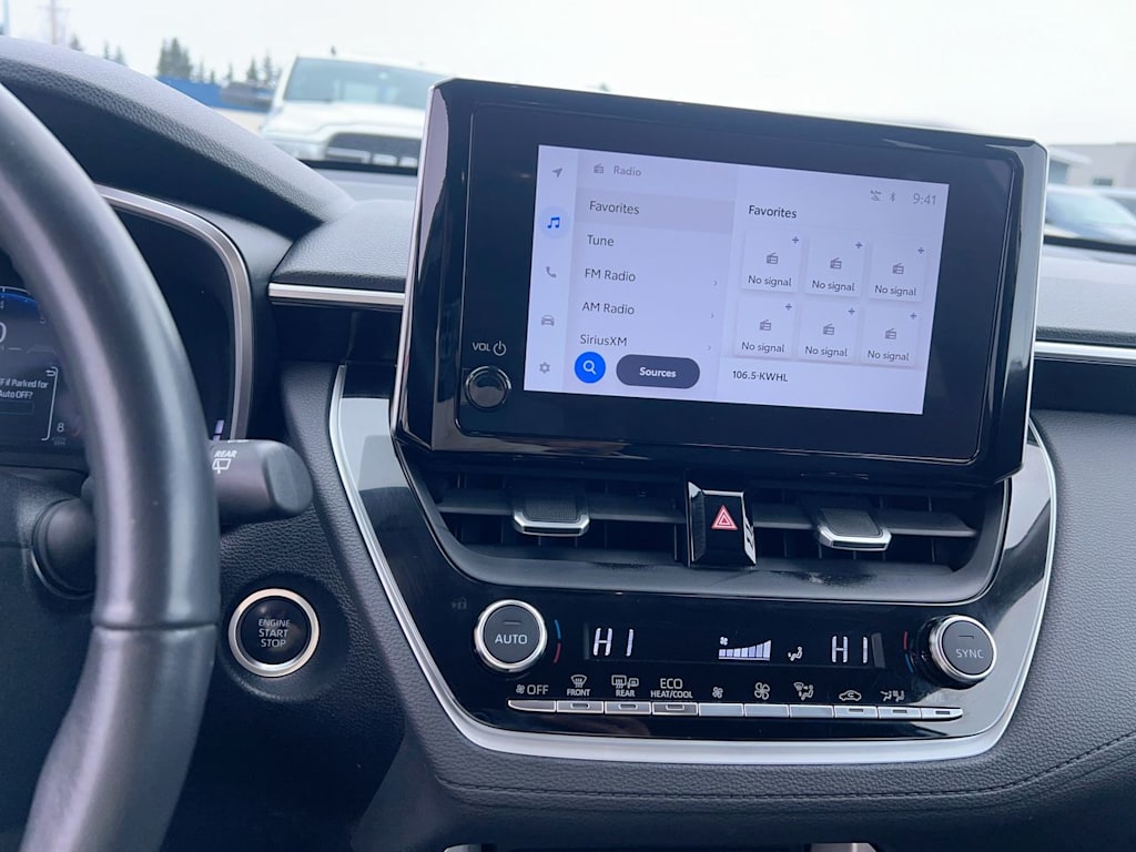 Thumbnail: 2023 Toyota Corolla Cross - 23