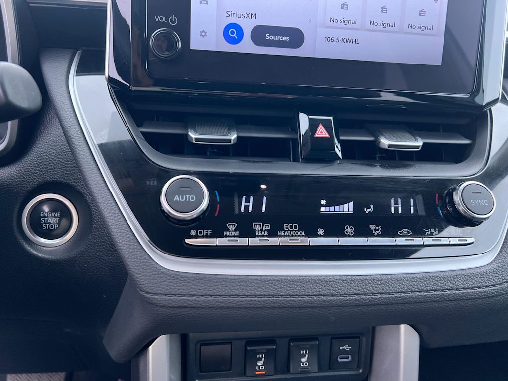 Thumbnail: 2023 Toyota Corolla Cross - 24