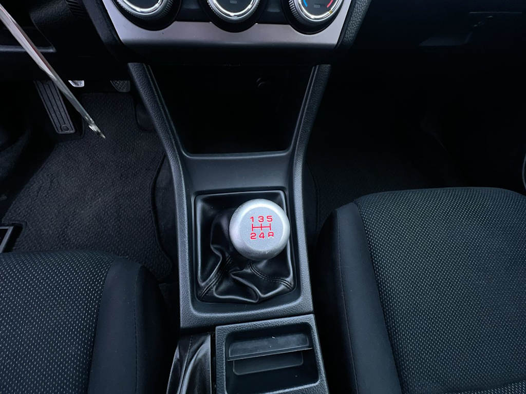 2015 Subaru Impreza Base 12