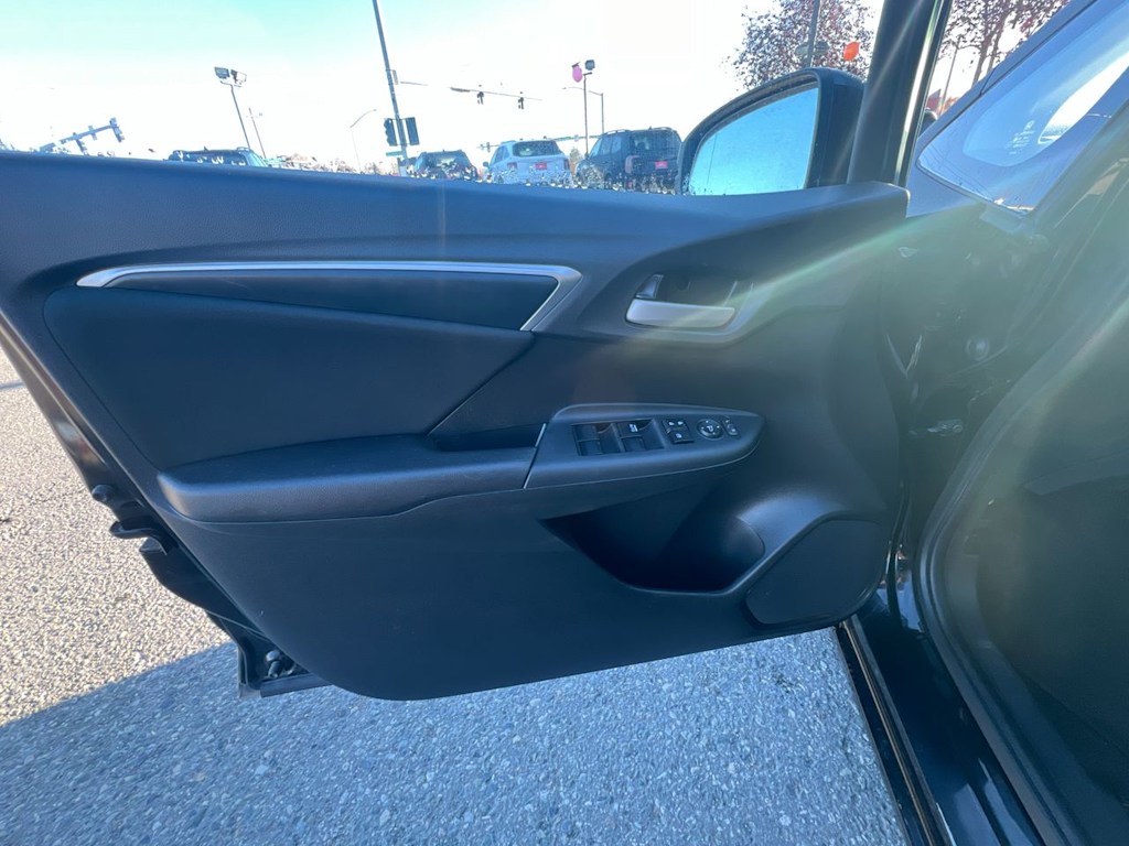 Thumbnail: 2016 Honda Fit - 21