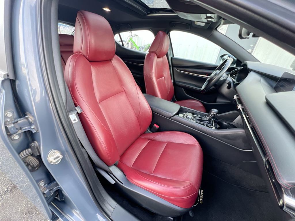 Thumbnail: 2023 Mazda Mazda3 - 10