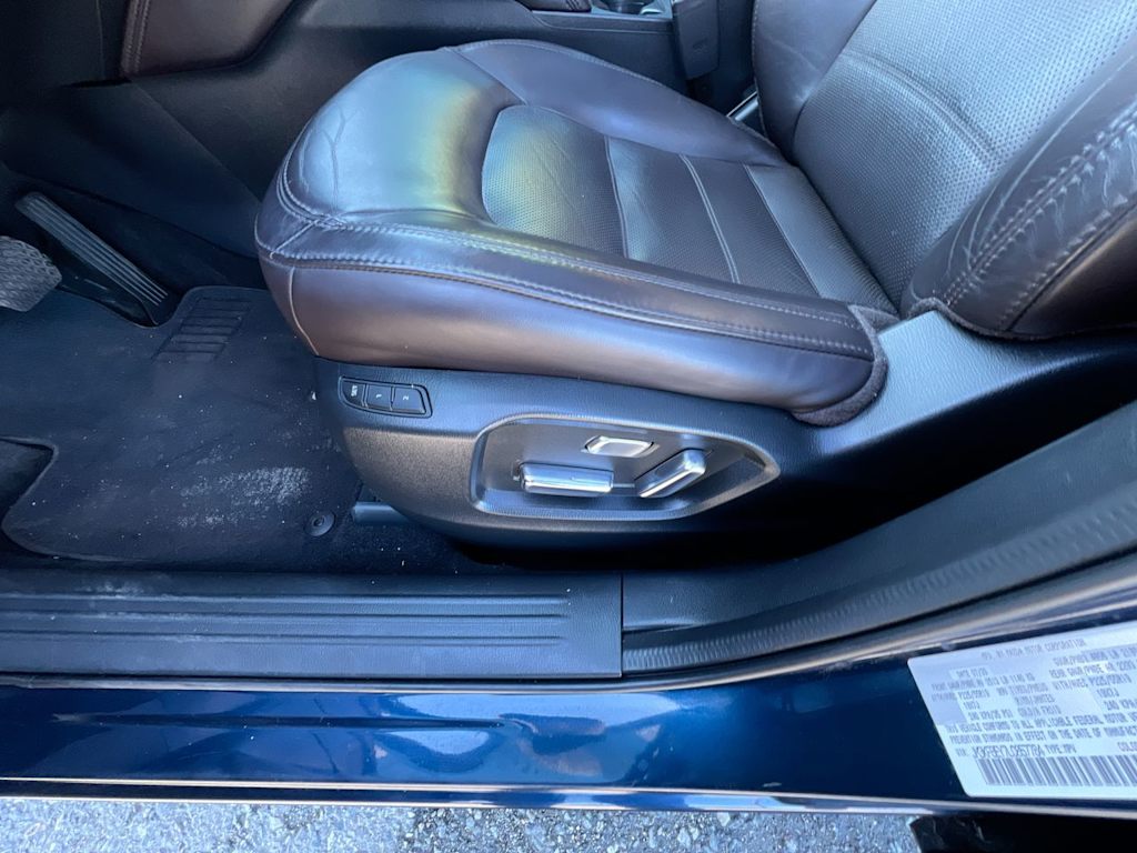 Thumbnail: 2020 Mazda CX-5 - 21