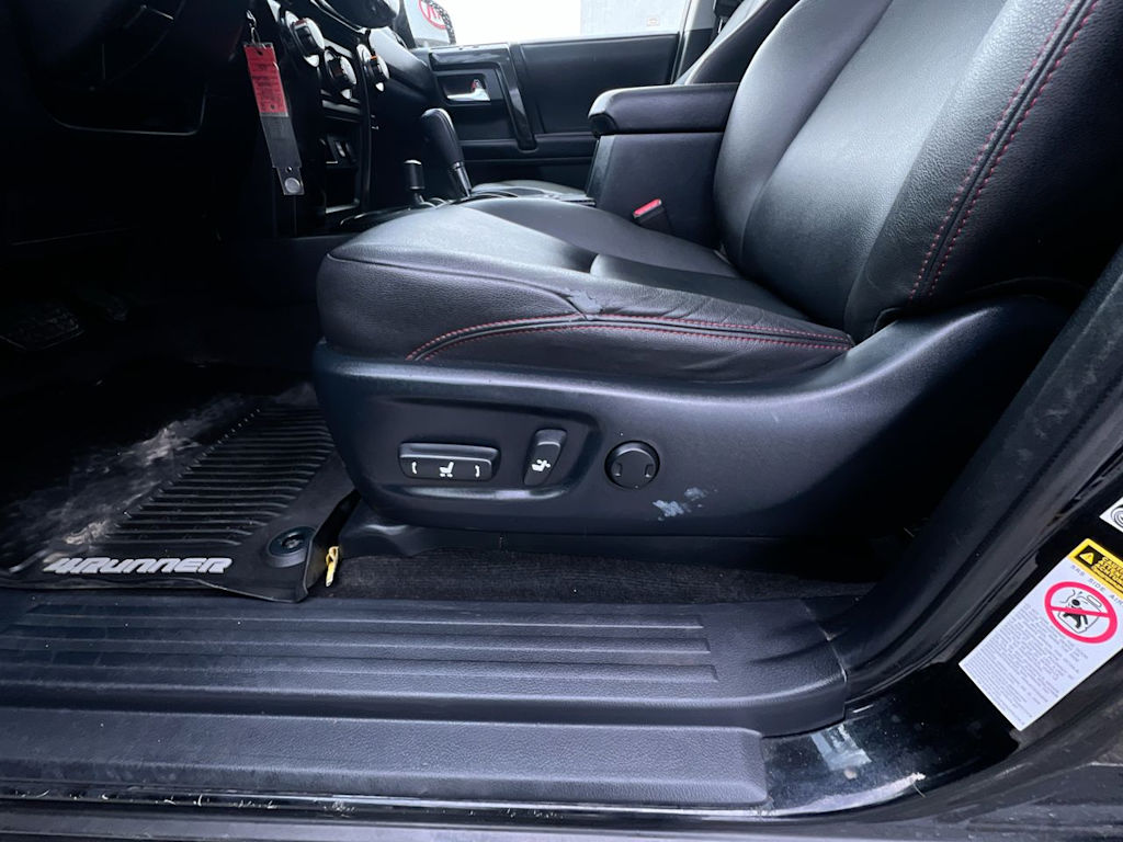 2019 Toyota 4Runner TRD Off Road 19
