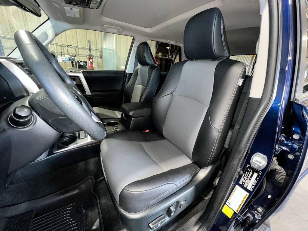 2022 Toyota 4Runner SR5 Premium - Photo 8
