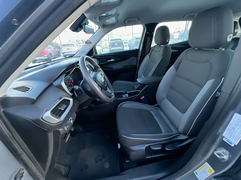 Thumbnail: 2021 Chevrolet TrailBlazer - 9