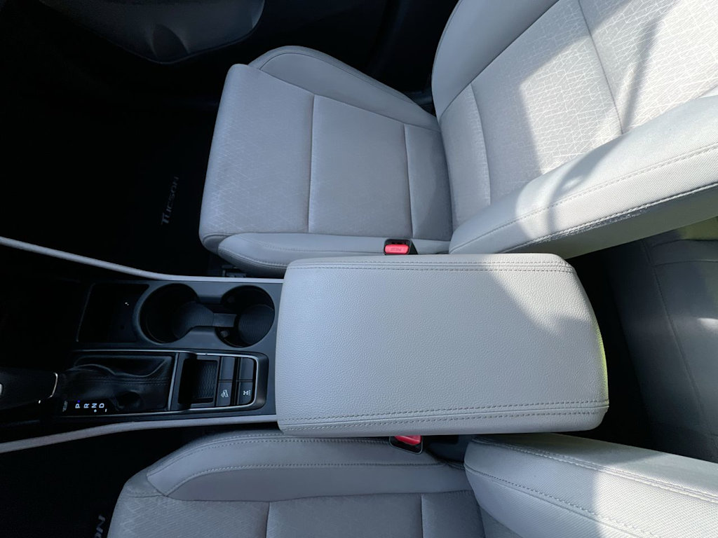 2018 Hyundai Tucson SE 23