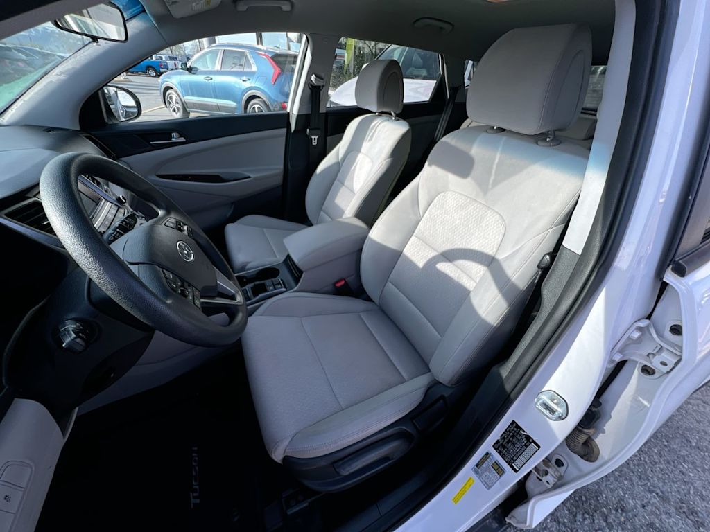2018 Hyundai Tucson SE 8