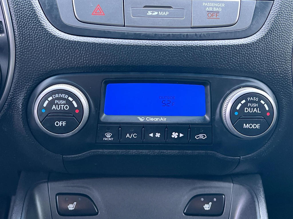 Thumbnail: 2015 Hyundai Tucson - 22