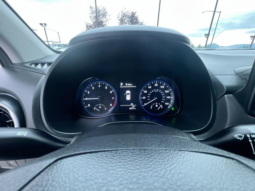 Thumbnail: 2023 Hyundai Kona - 12