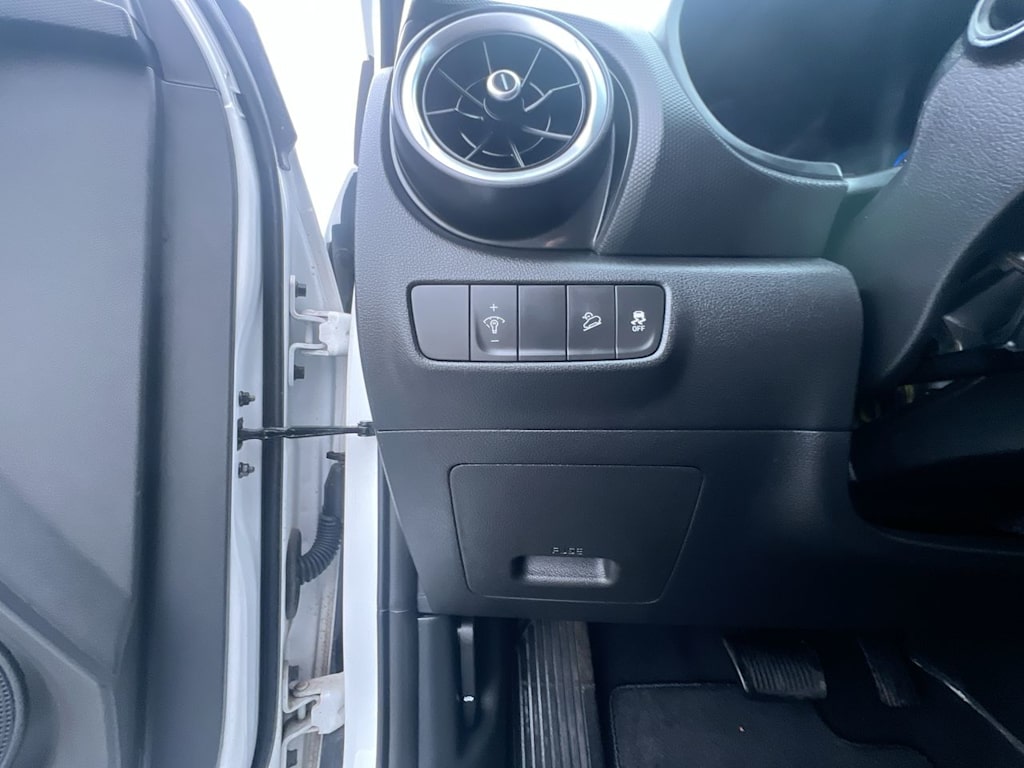 Thumbnail: 2023 Hyundai Kona - 22