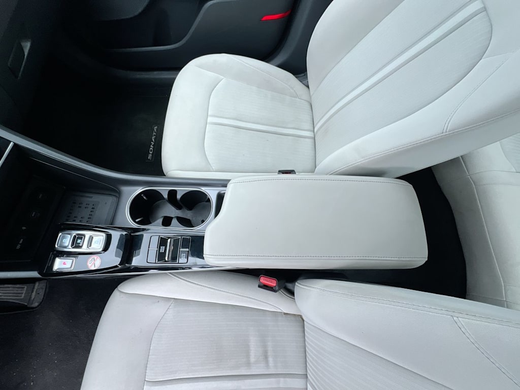 Thumbnail: 2023 Hyundai Sonata - 10