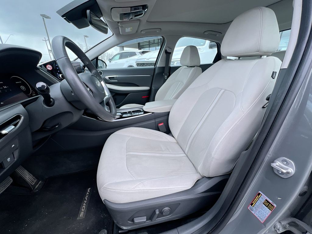 Thumbnail: 2023 Hyundai Sonata - 9