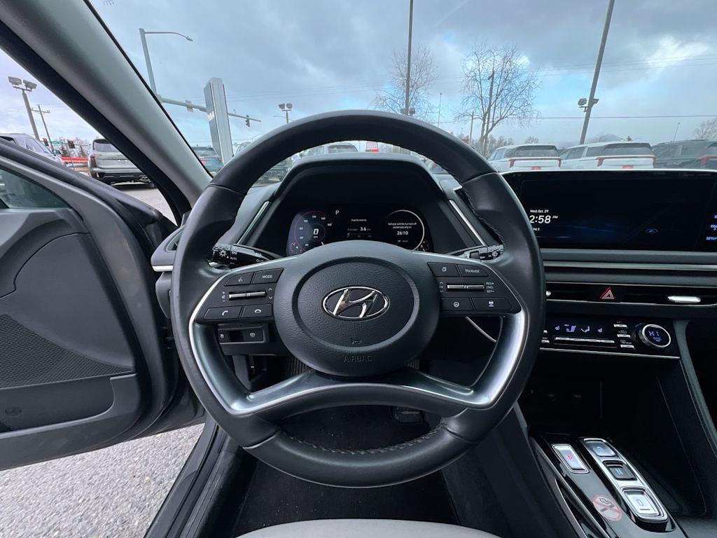 Thumbnail: 2023 Hyundai Sonata - 2