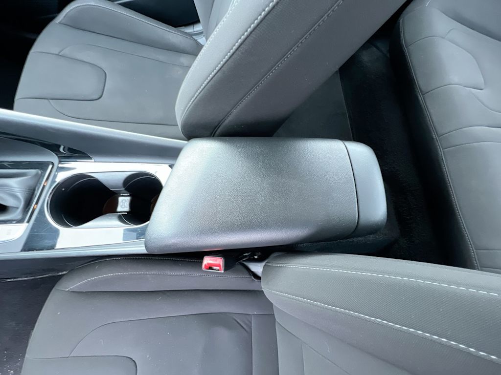 Thumbnail: 2023 Hyundai Elantra - 26