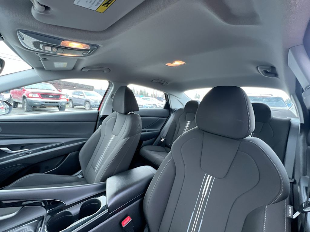 Thumbnail: 2023 Hyundai Elantra - 9