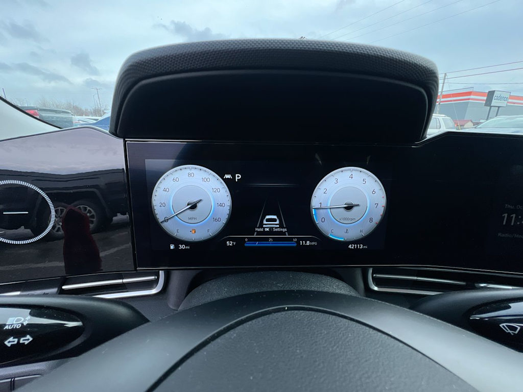 Thumbnail: 2023 Hyundai Elantra - 13