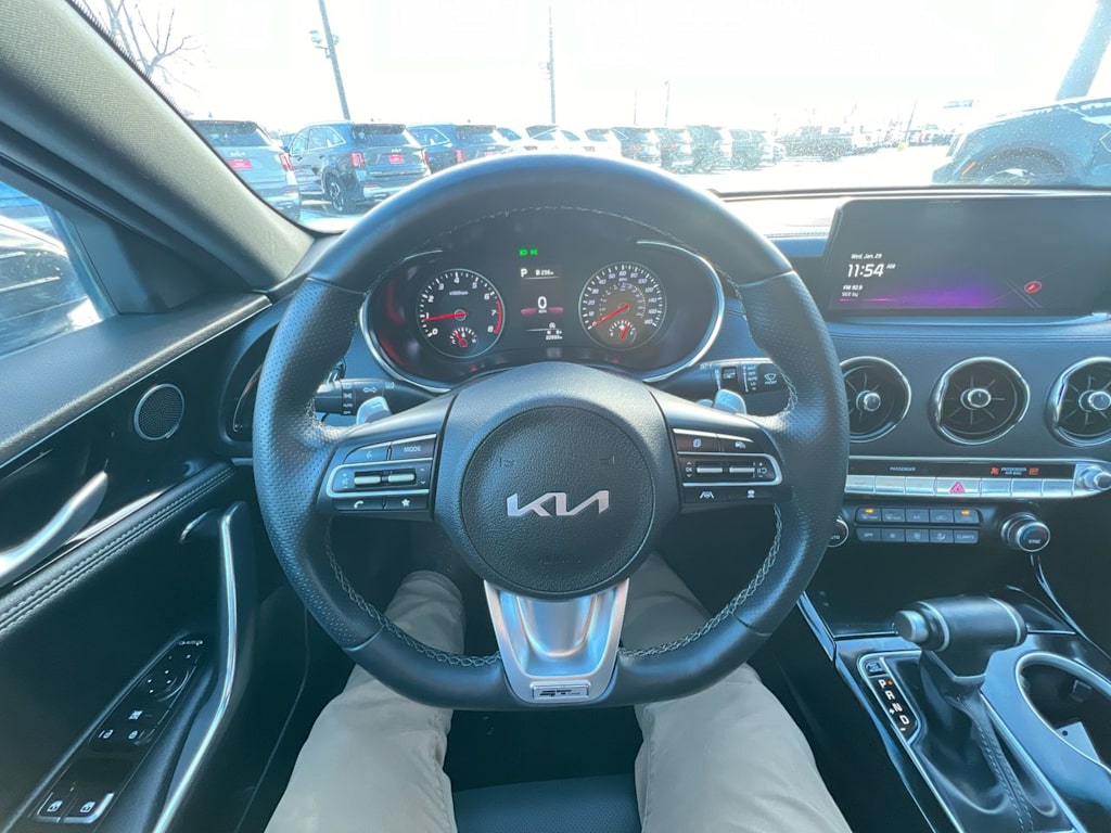 2023 Kia Stinger GT-Line 2