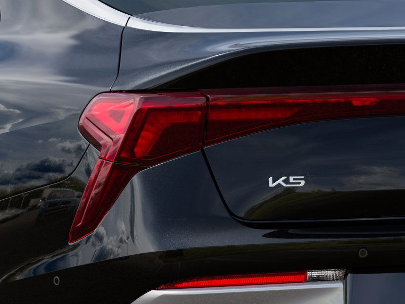 Thumbnail: 2025 Kia K5 - 22