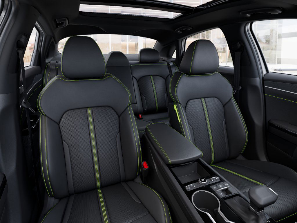 Thumbnail: 2026 Kia K5 - 6