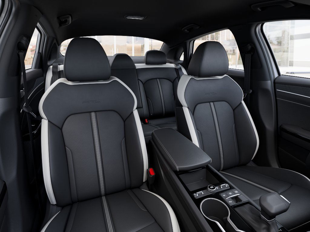 Thumbnail: 2026 Kia K5 - 6