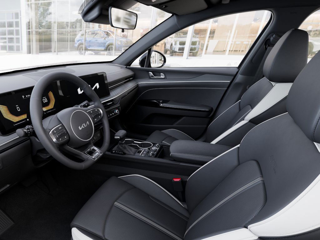 Thumbnail: 2026 Kia K5 - 8
