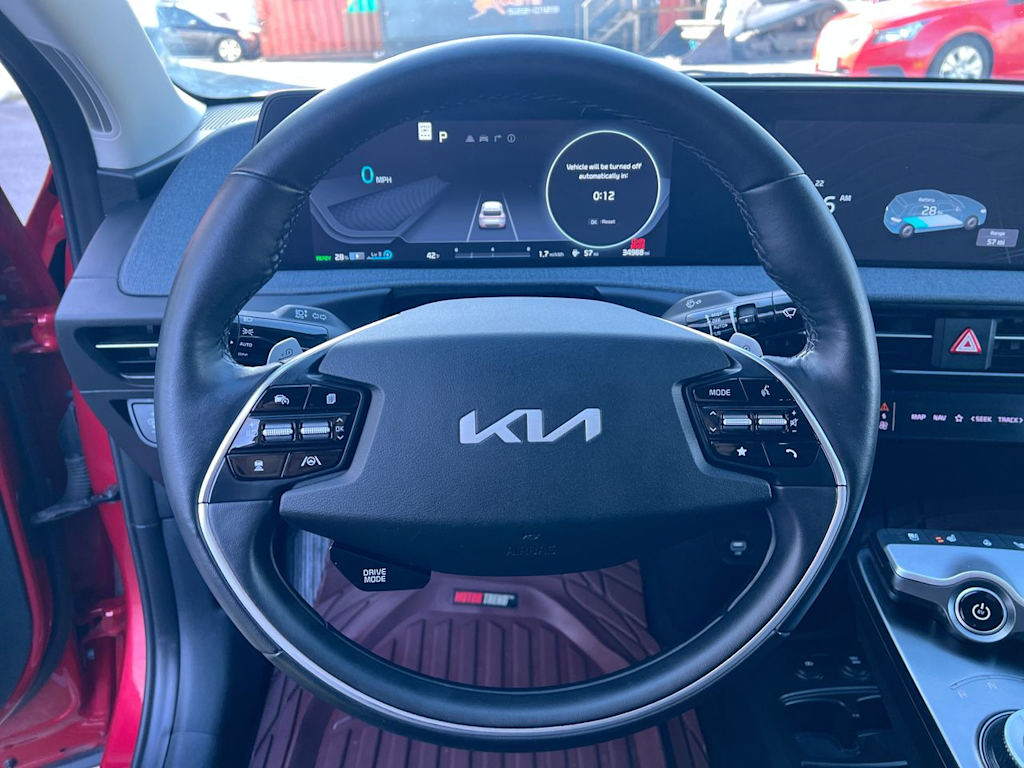 Thumbnail: 2022 Kia EV6 - 2